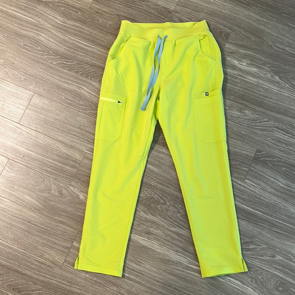 Figs Neon Yellow Cropped Cargo Jogger Pants